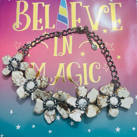 Gorgeous EFM natural stone necklace - Picture 2 of 3